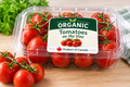 Organic Tomatoes on the Vine -Product of Canada 1.36 Kg/ 3 lb